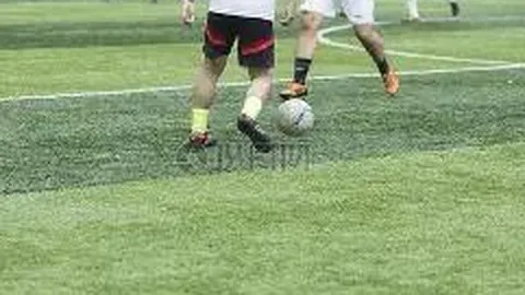 王栋澄清降薪40%传言：合同签订于年前，疫情非影响因素